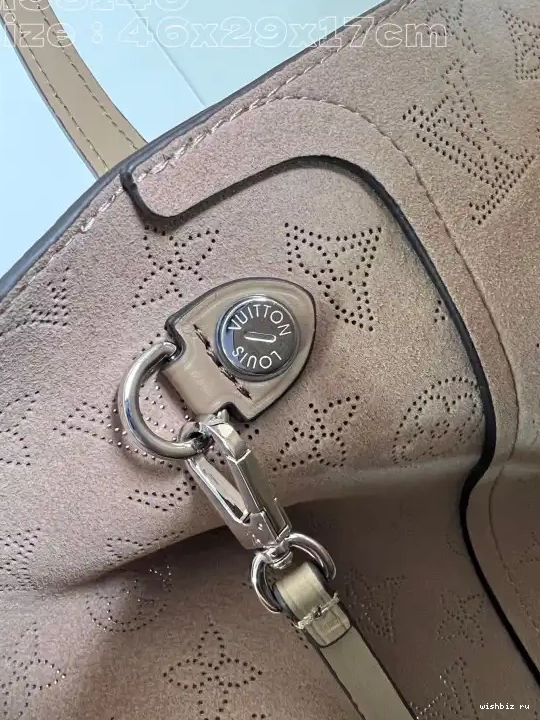WIS x x LOUIS 29.5 VUITTON 17CM HINA-46 0514